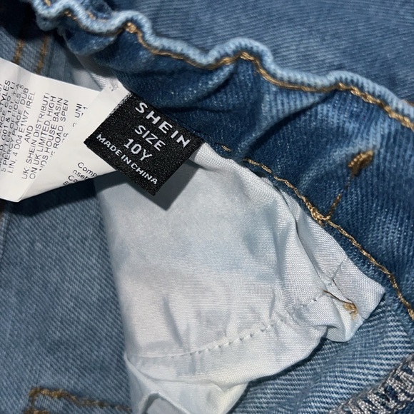 ‼️SOLD‼️ - Picture 2 of 3